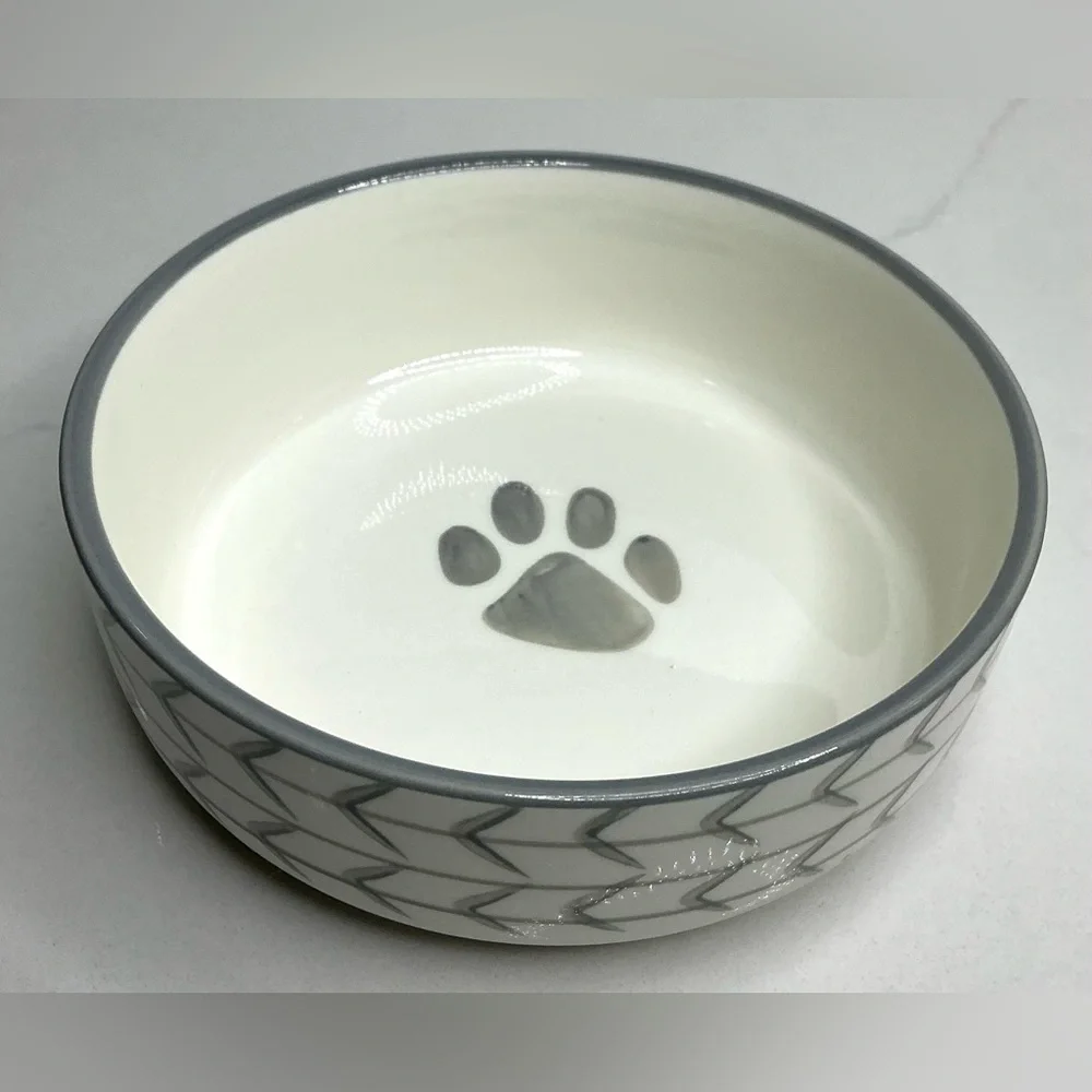 2 Signature Housewares 5